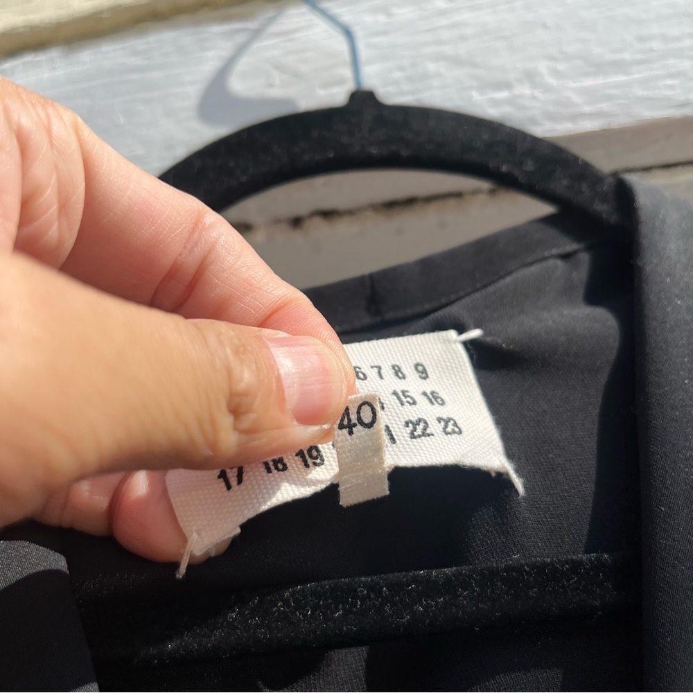 MAISON‎ MARTIN MARGIELA black short sleeve zip up pocket detail midi dress - Picture 12 of 12